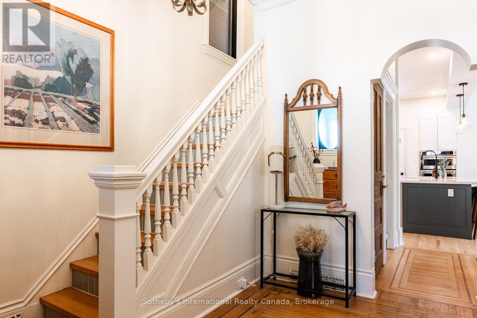 173 Markland Street, Hamilton, Ontario  L8P 2K6 - Photo 7 - X13044140