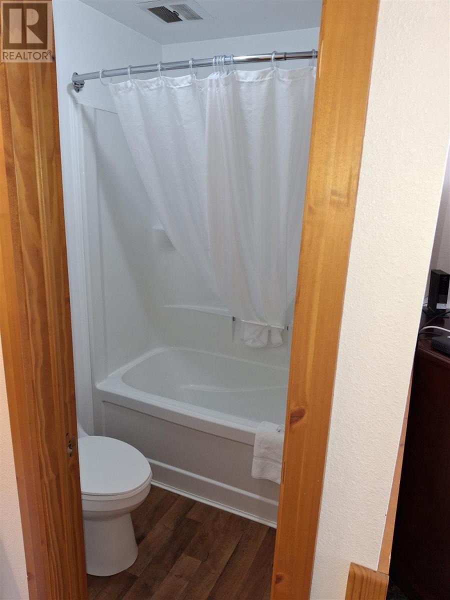 164 Mission Rd, Wawa, Ontario  P0S 1K0 - Photo 7 - SM260681