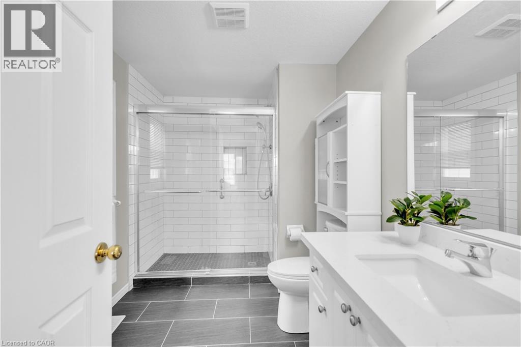 22 Dahlia Street, Kitchener, Ontario  N2E 4A9 - Photo 21 - 40818567