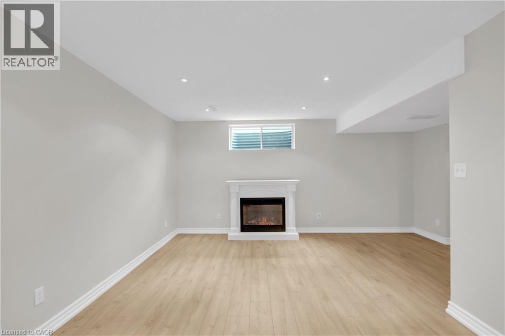 22 Dahlia Street, Kitchener, Ontario  N2E 4A9 - Photo 32 - 40818567