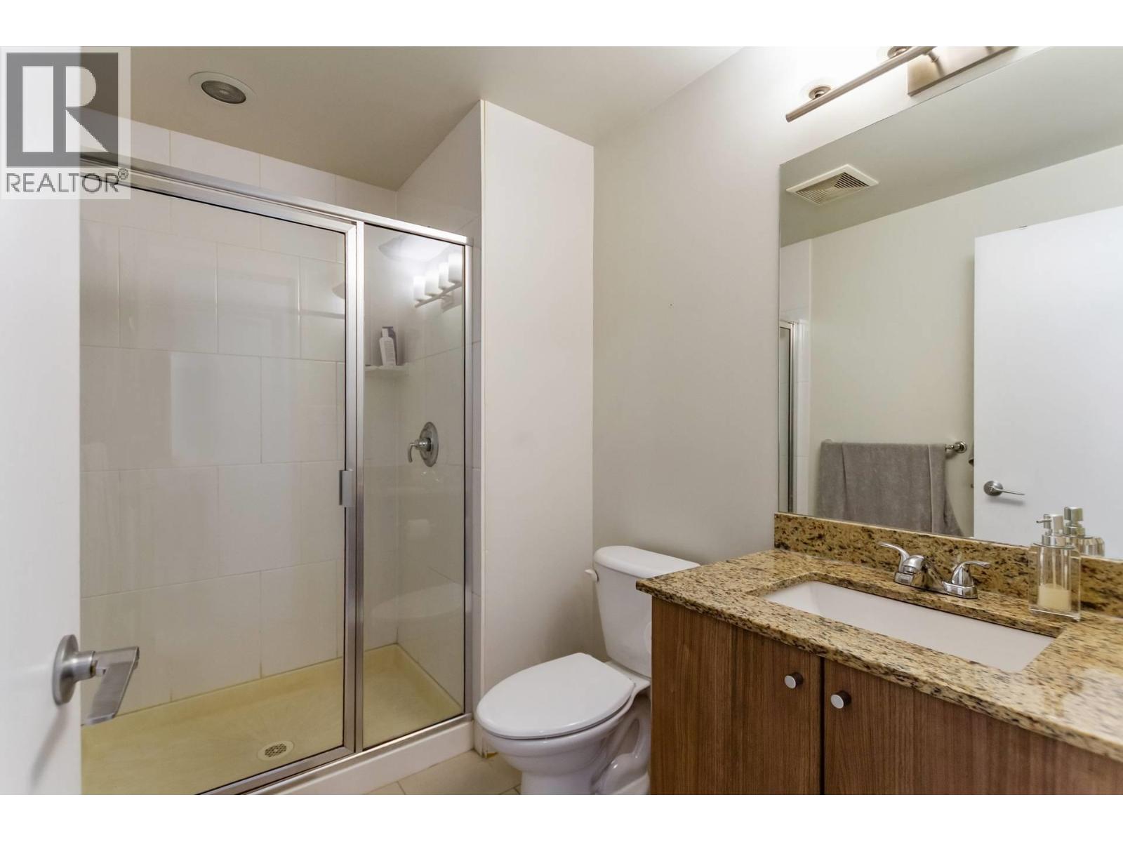 806 280 Ross Drive, New Westminster, British Columbia  V3L 0C2 - Photo 14 - R3111923