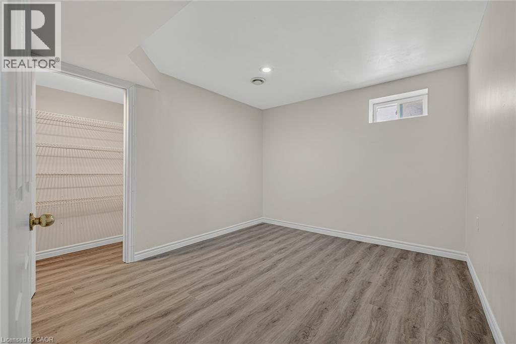 14 Hearthbridge Street, Kitchener, Ontario  N2R 1L5 - Photo 42 - 40823610