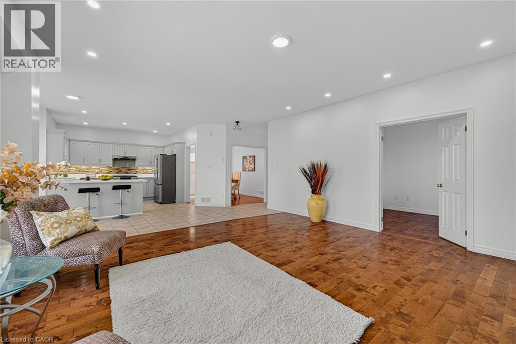 14 Hearthbridge Street, Kitchener, Ontario  N2R 1L5 - Photo 17 - 40823610