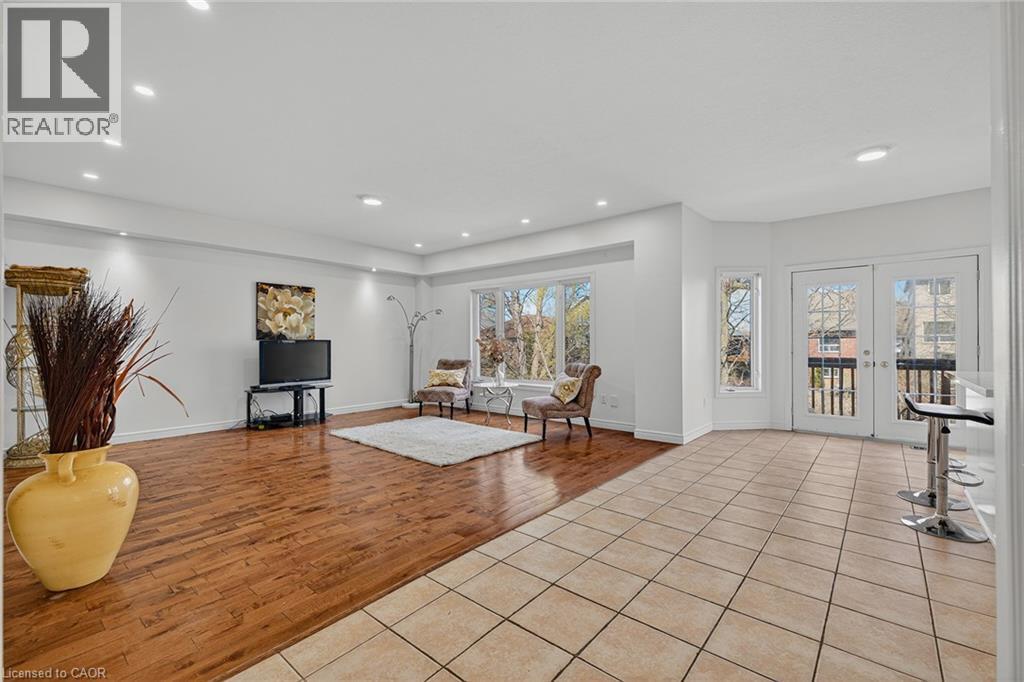 14 Hearthbridge Street, Kitchener, Ontario  N2R 1L5 - Photo 6 - 40823610