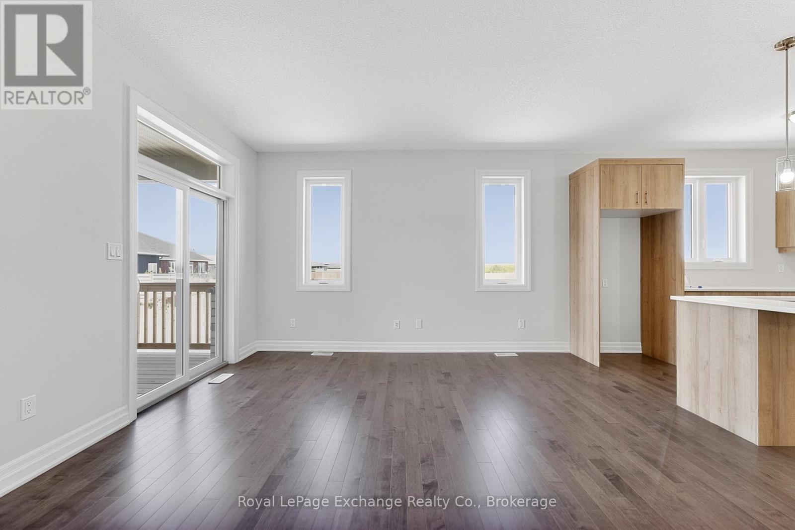 376 Hawthorne Street, Saugeen Shores, Ontario  N0H 2C3 - Photo 11 - X13044160