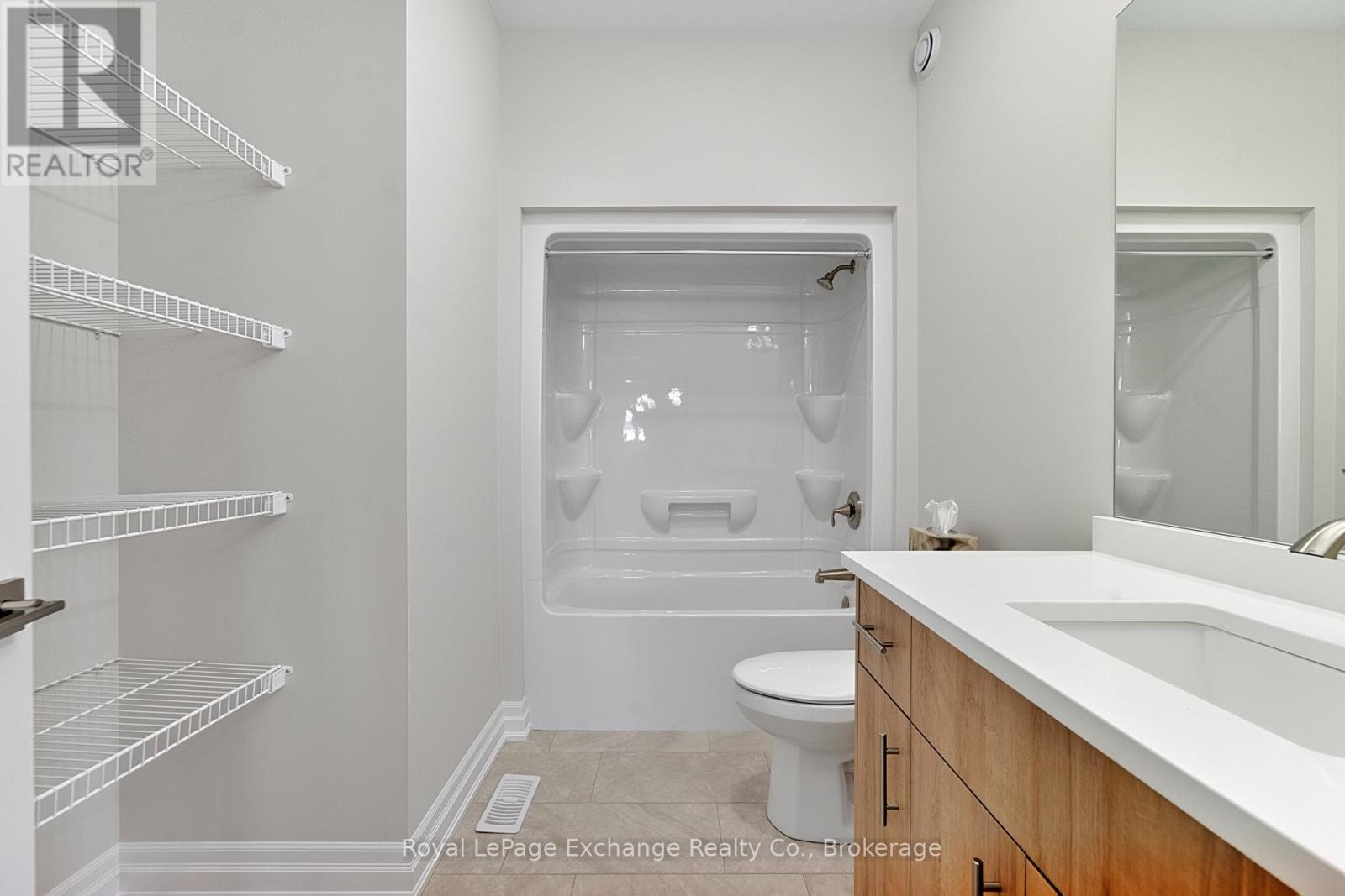 376 Hawthorne Street, Saugeen Shores, Ontario  N0H 2C3 - Photo 16 - X13044160