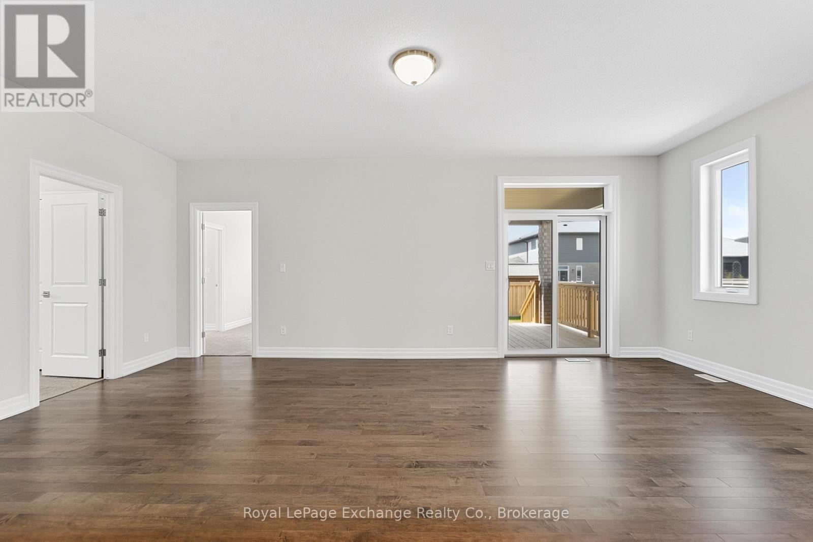 376 Hawthorne Street, Saugeen Shores, Ontario  N0H 2C3 - Photo 9 - X13044160