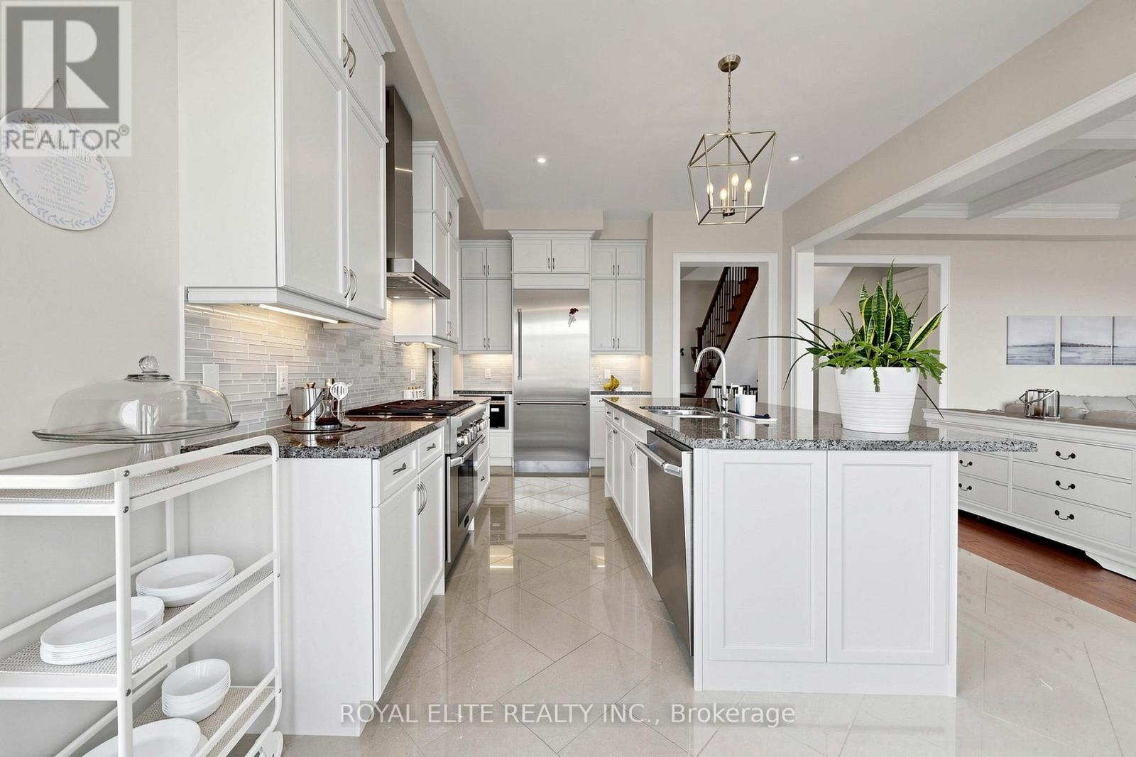 61 Grange Drive, Richmond Hill, Ontario  L4E 1E2 - Photo 14 - N13044132