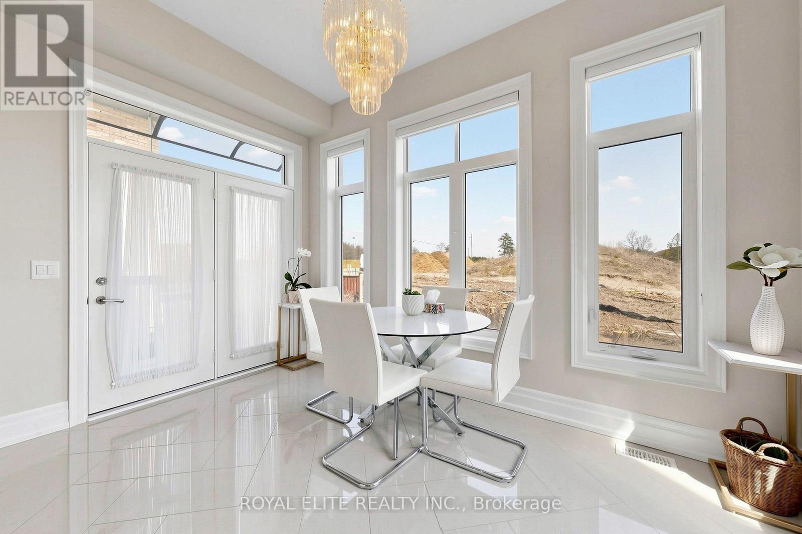 61 Grange Drive, Richmond Hill, Ontario  L4E 1E2 - Photo 16 - N13044132