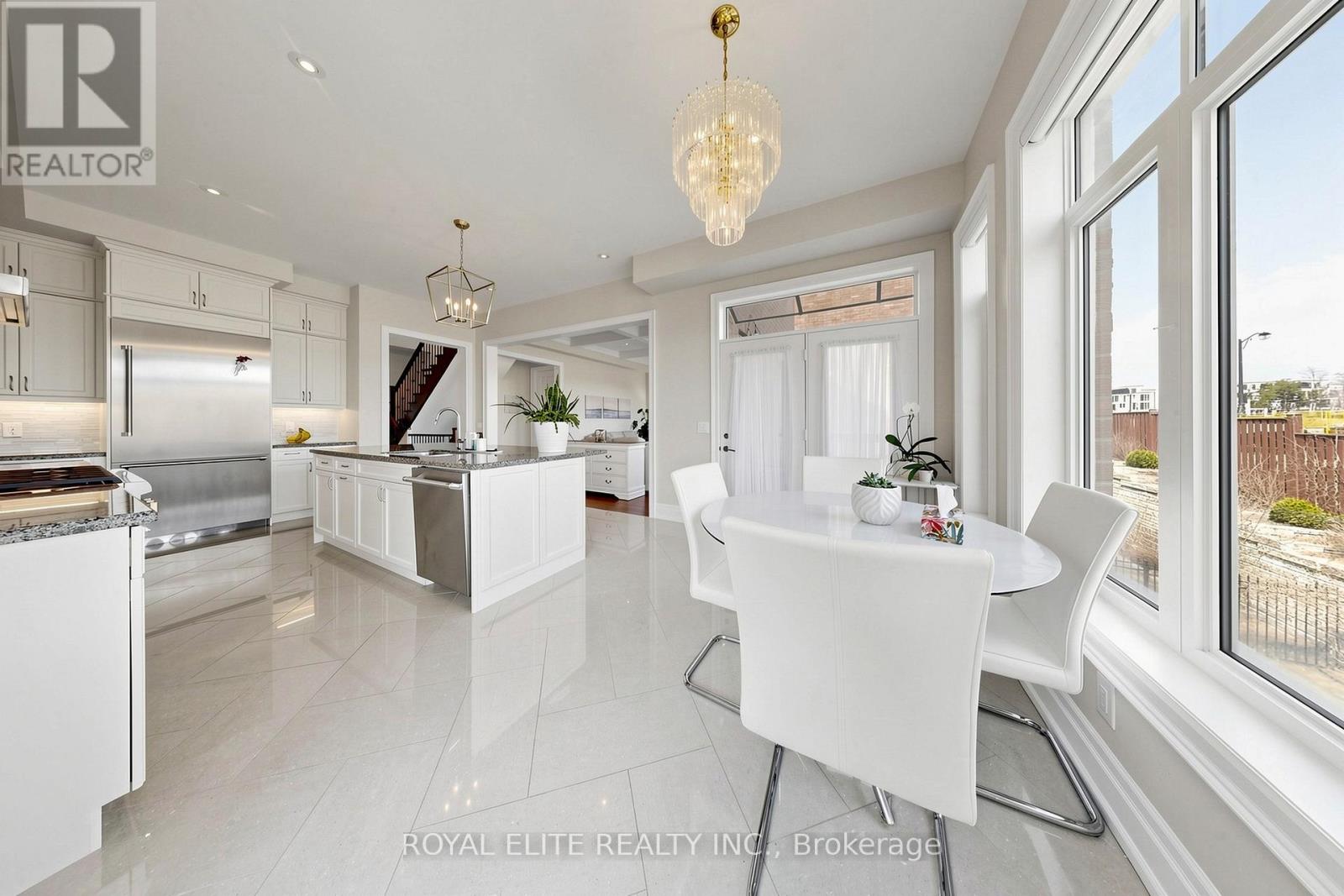 61 Grange Drive, Richmond Hill, Ontario  L4E 1E2 - Photo 17 - N13044132