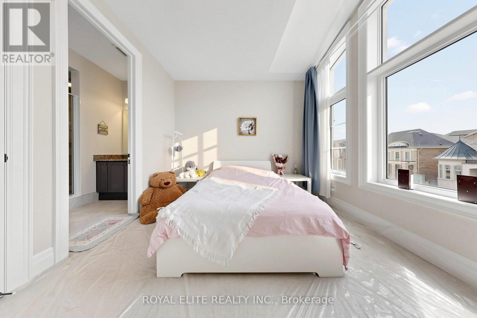 61 Grange Drive, Richmond Hill, Ontario  L4E 1E2 - Photo 31 - N13044132