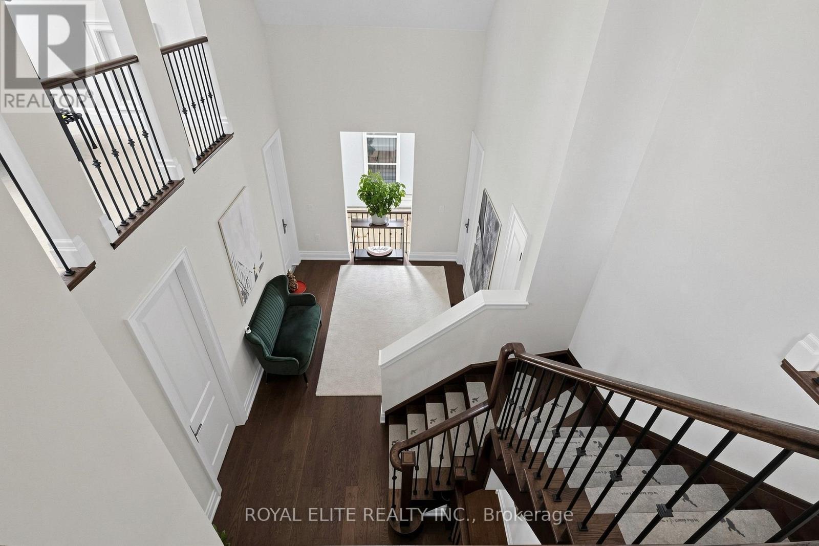 61 Grange Drive, Richmond Hill, Ontario  L4E 1E2 - Photo 38 - N13044132