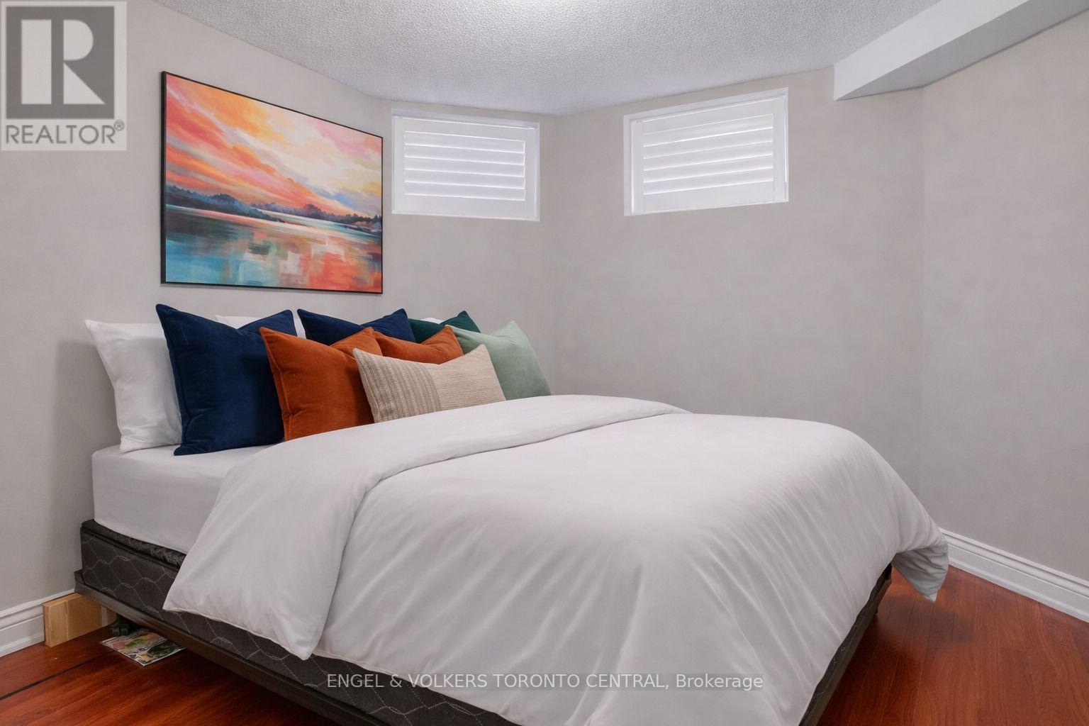 239 Country Lane, Barrie, Ontario  L4N 0W2 - Photo 39 - S13044154