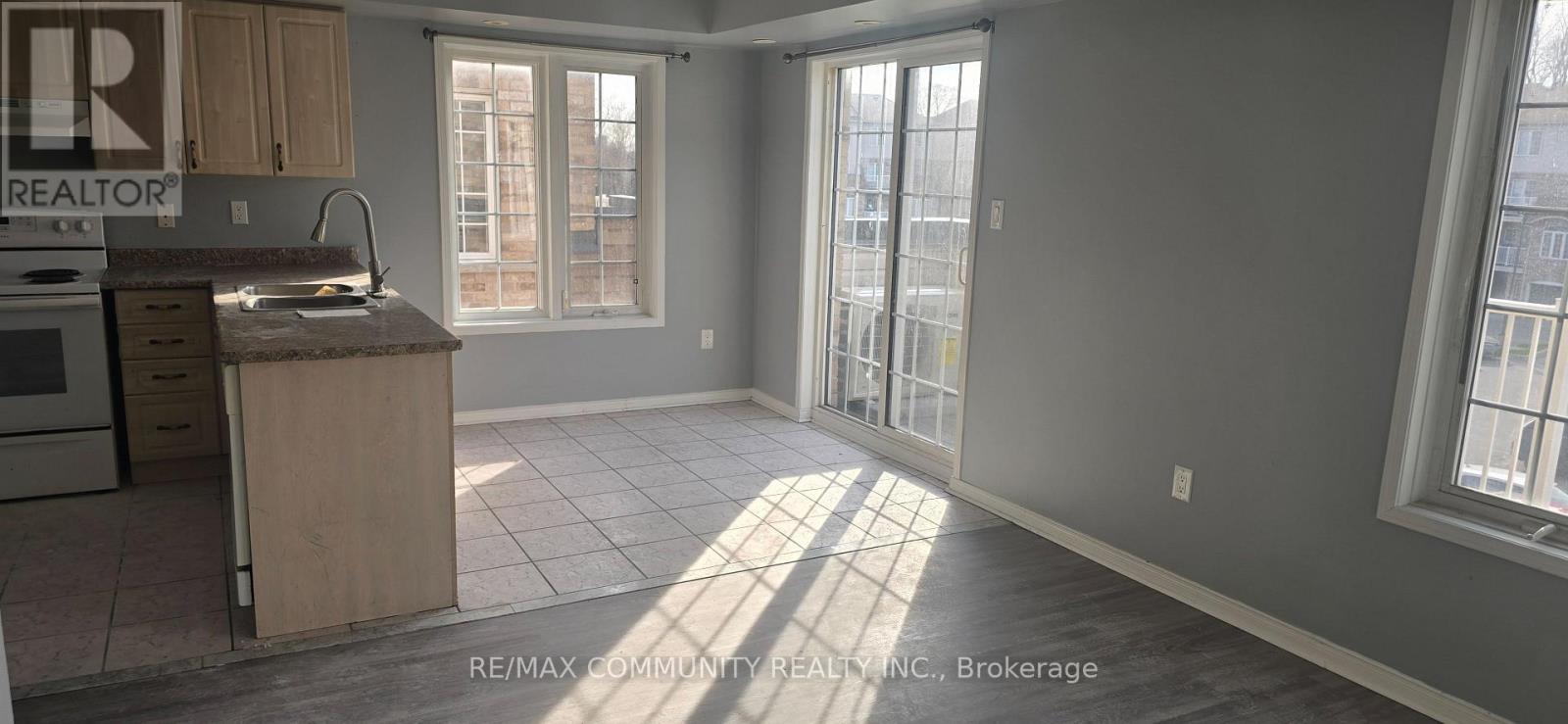 115 - 200 Mclevin Avenue, Toronto, Ontario  M1B 6C9 - Photo 8 - E13039692