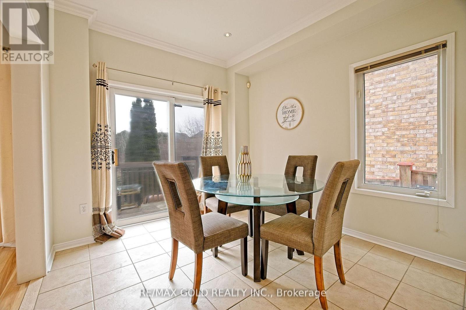 16 Cottontail Road, Brampton, Ontario  L7A 3R3 - Photo 14 - W13044146