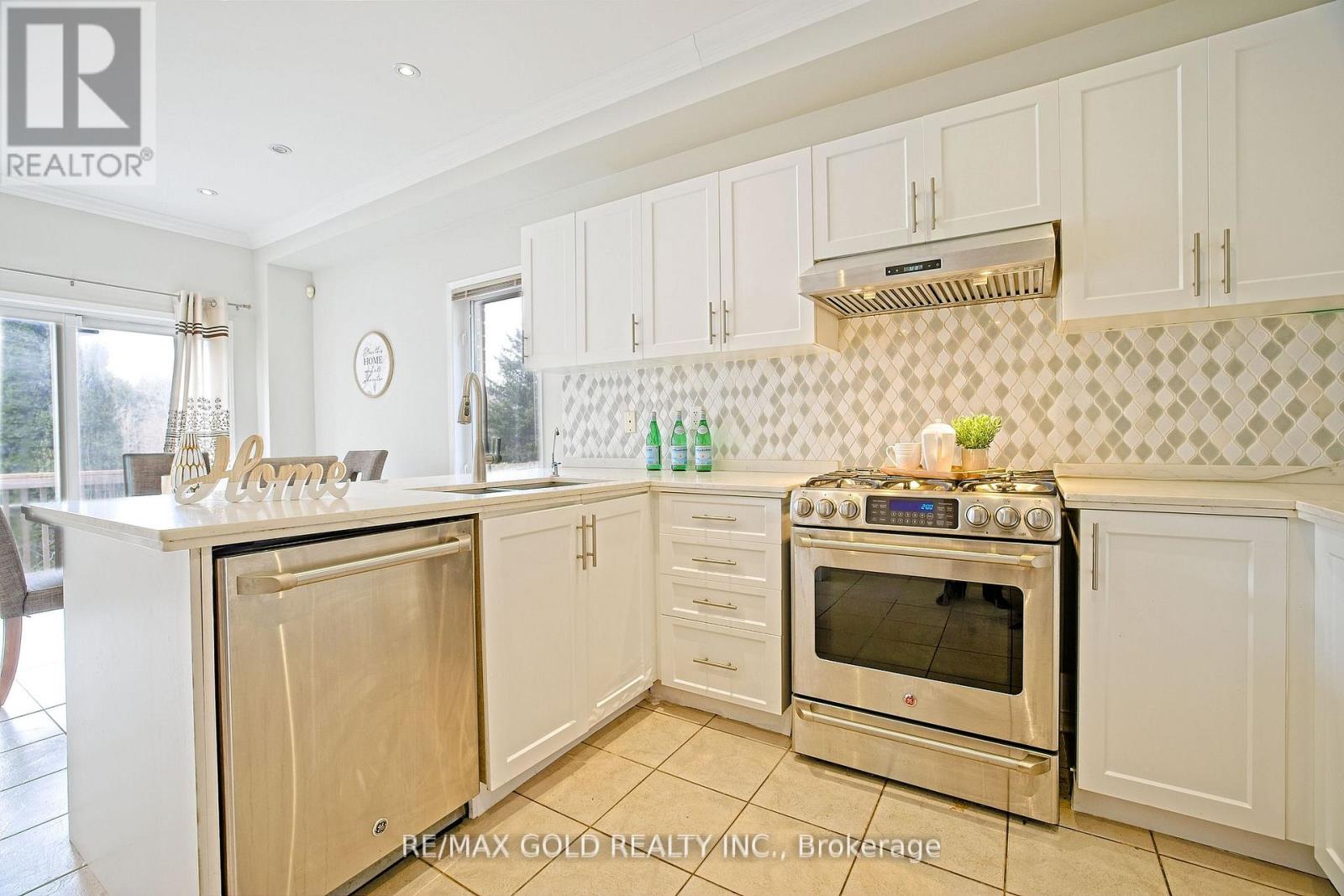 16 Cottontail Road, Brampton, Ontario  L7A 3R3 - Photo 16 - W13044146