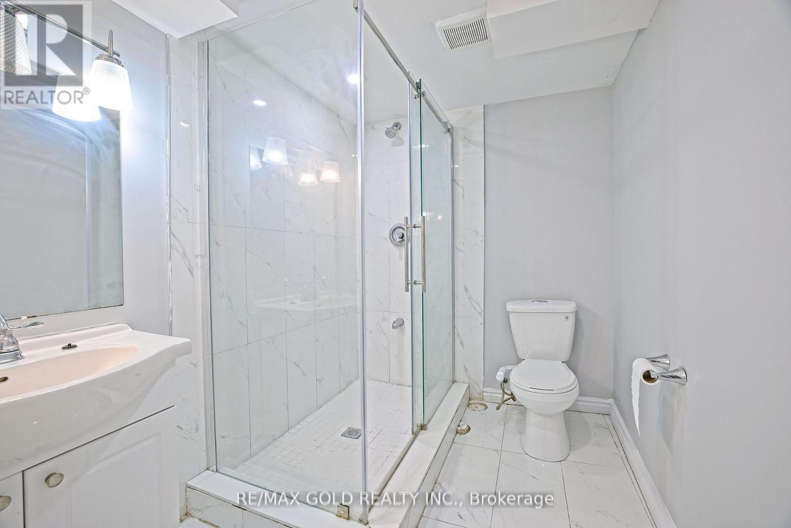 16 Cottontail Road, Brampton, Ontario  L7A 3R3 - Photo 35 - W13044146