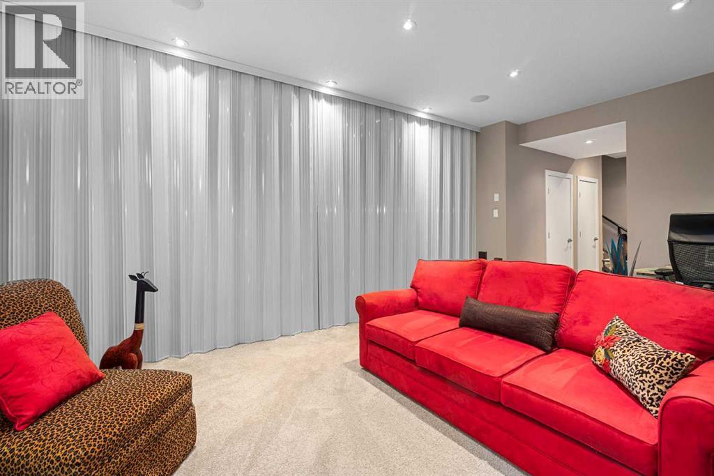 521 9 Avenue Ne, Calgary, Alberta  T2E 0W2 - Photo 34 - A2294400