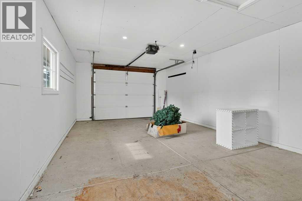 425 Woodland Crescent Se, Calgary, Alberta  T2J 1J7 - Photo 36 - A2296843