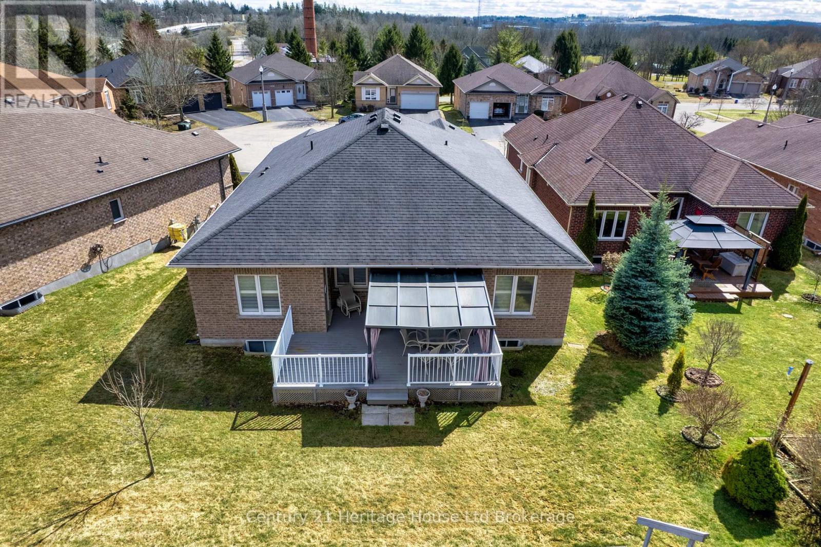 619 Fox Hollow Court, Woodstock, Ontario  N4T 1W3 - Photo 9 - X12896560