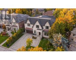 5 LLOYDMINSTER CRESCENT, Toronto, Ontario