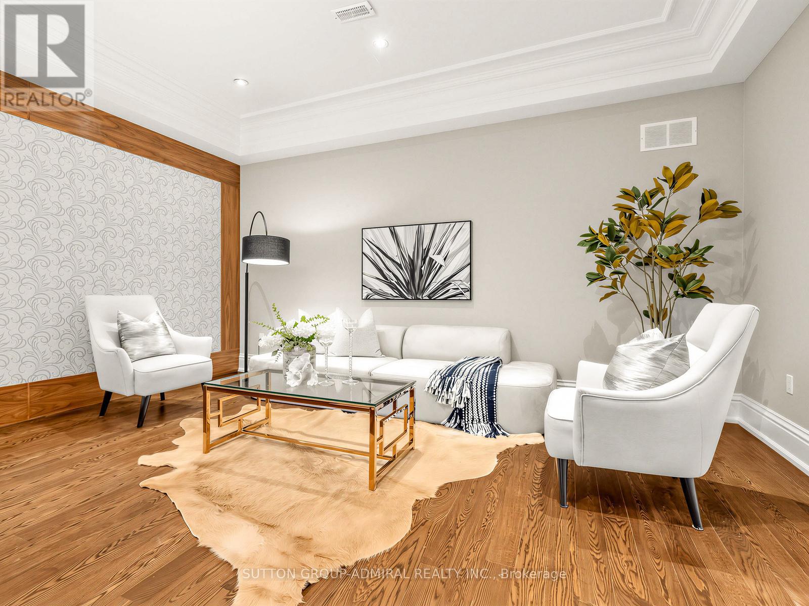 5 Lloydminster Crescent, Toronto, Ontario  M2M 2R9 - Photo 22 - C13009086