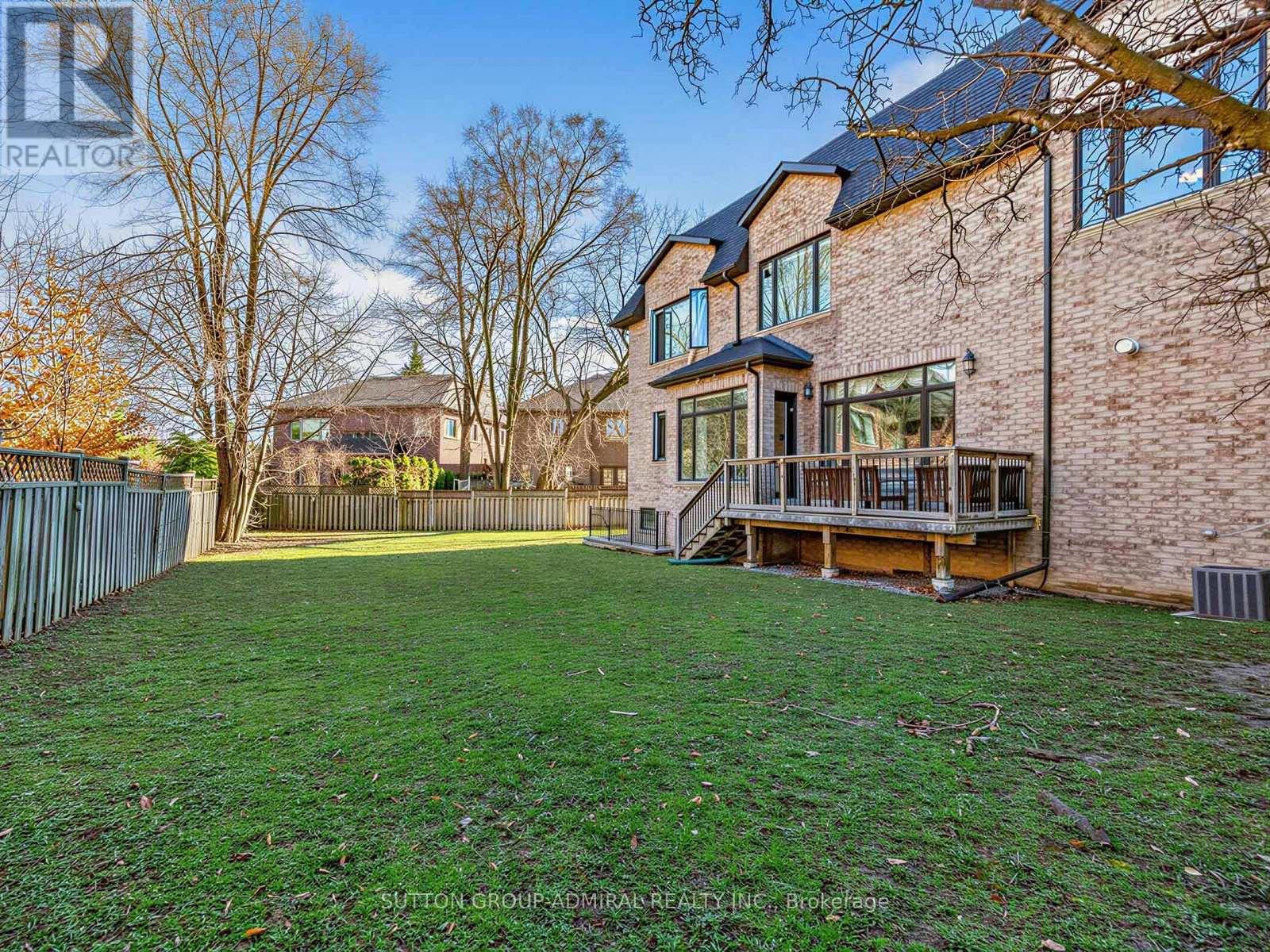 5 Lloydminster Crescent, Toronto, Ontario  M2M 2R9 - Photo 47 - C13009086