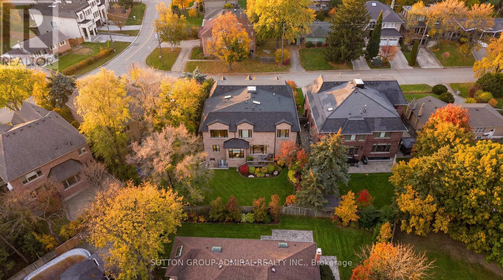 5 Lloydminster Crescent, Toronto, Ontario  M2M 2R9 - Photo 49 - C13009086