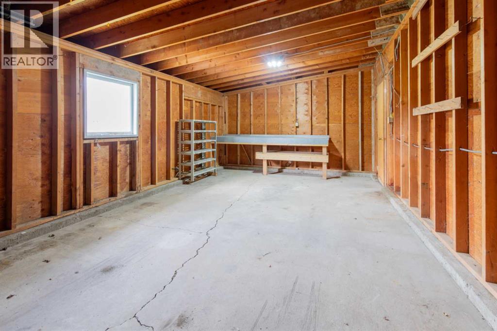 1416 18 Street N, Lethbridge, Alberta  T1H 3H9 - Photo 5 - A2297311