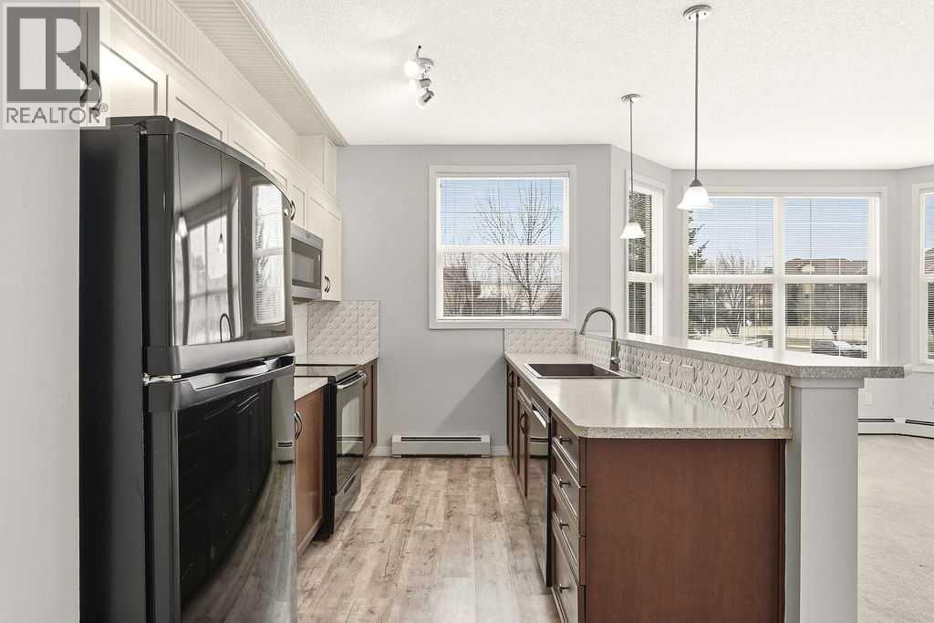 137, 1 Crystal Green Lane, Okotoks, Alberta  T1S 0C5 - Photo 3 - A2303248