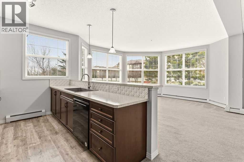 137, 1 Crystal Green Lane, Okotoks, Alberta  T1S 0C5 - Photo 5 - A2303248