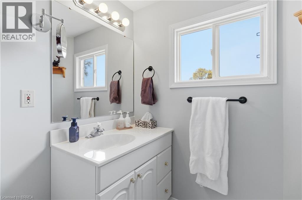 9 Sussex Avenue, Brantford, Ontario  N3R 2G5 - Photo 32 - 40822778