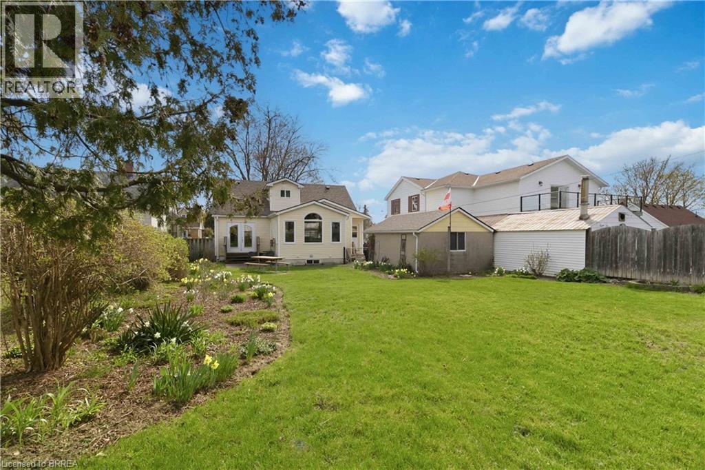 9 Sussex Avenue, Brantford, Ontario  N3R 2G5 - Photo 42 - 40822778