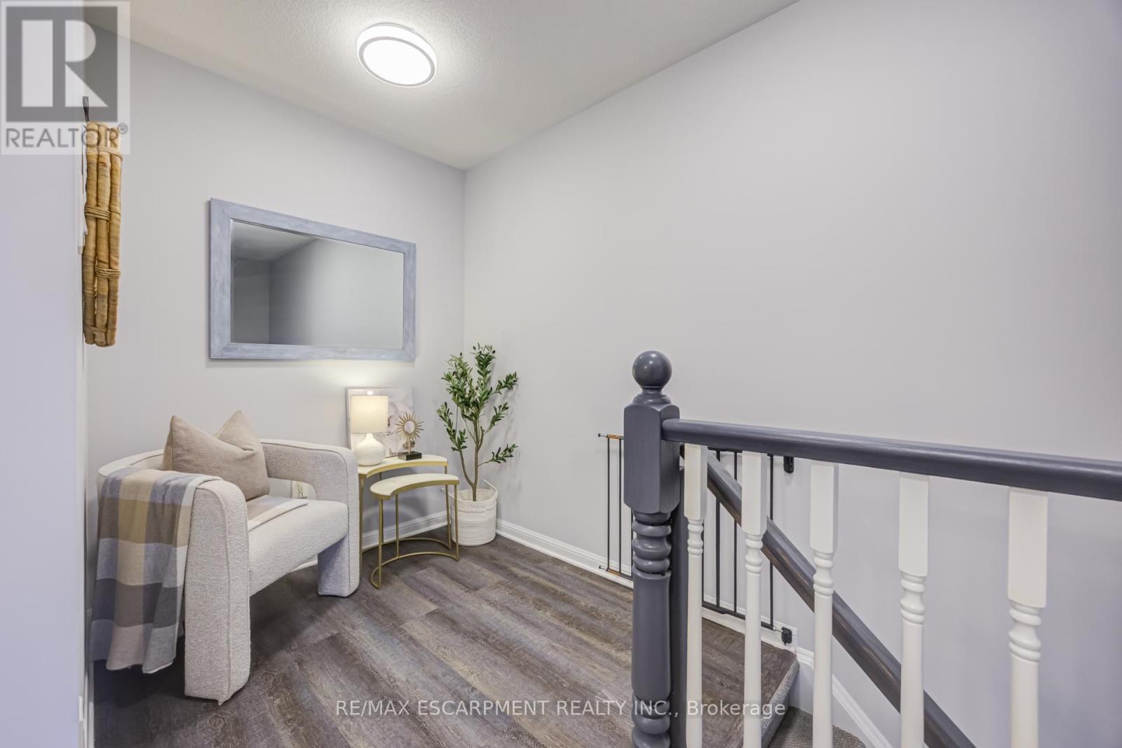 766 Challinor Terrace, Milton, Ontario  L9T 7V5 - Photo 10 - W13033658