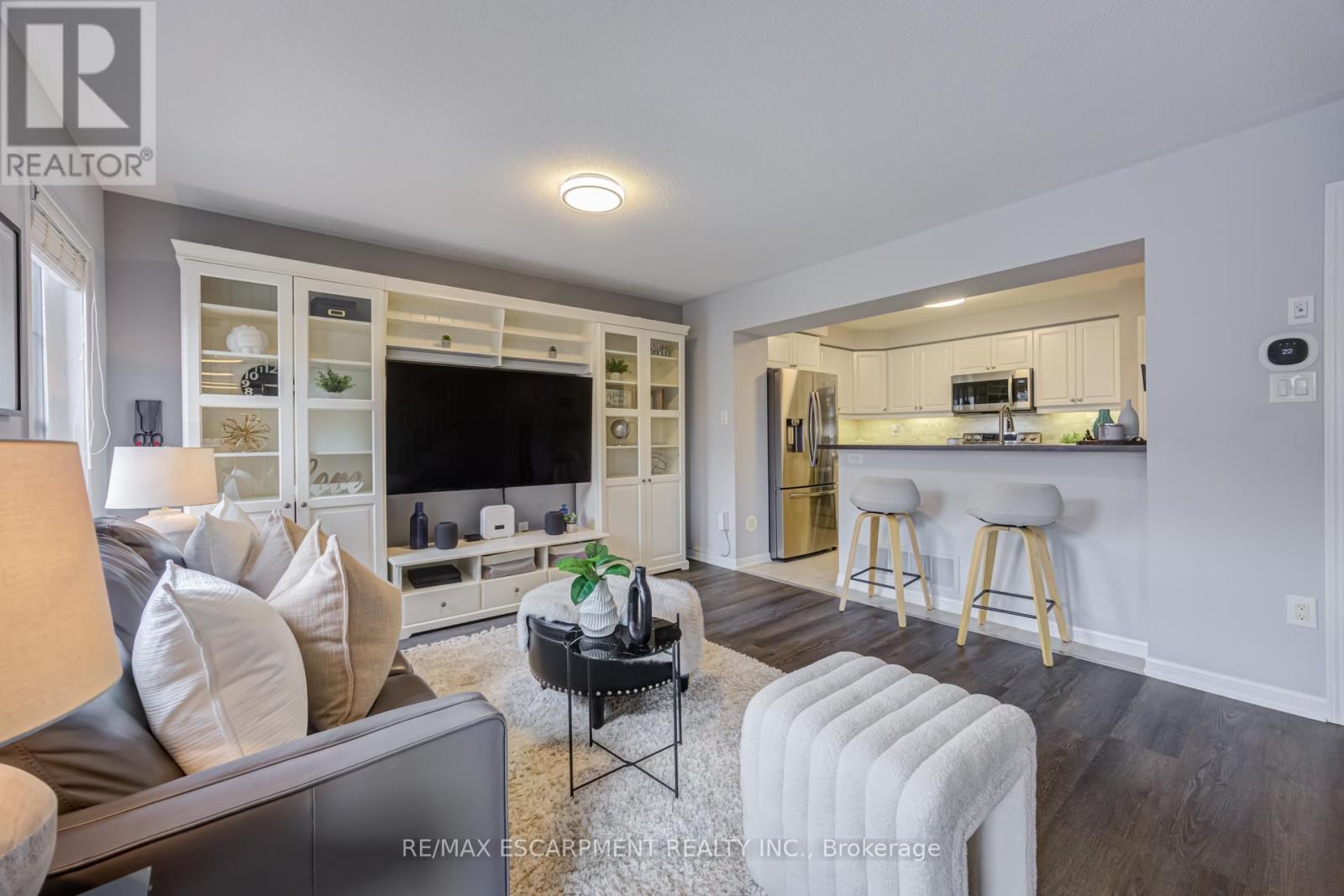 766 Challinor Terrace, Milton, Ontario  L9T 7V5 - Photo 7 - W13033658