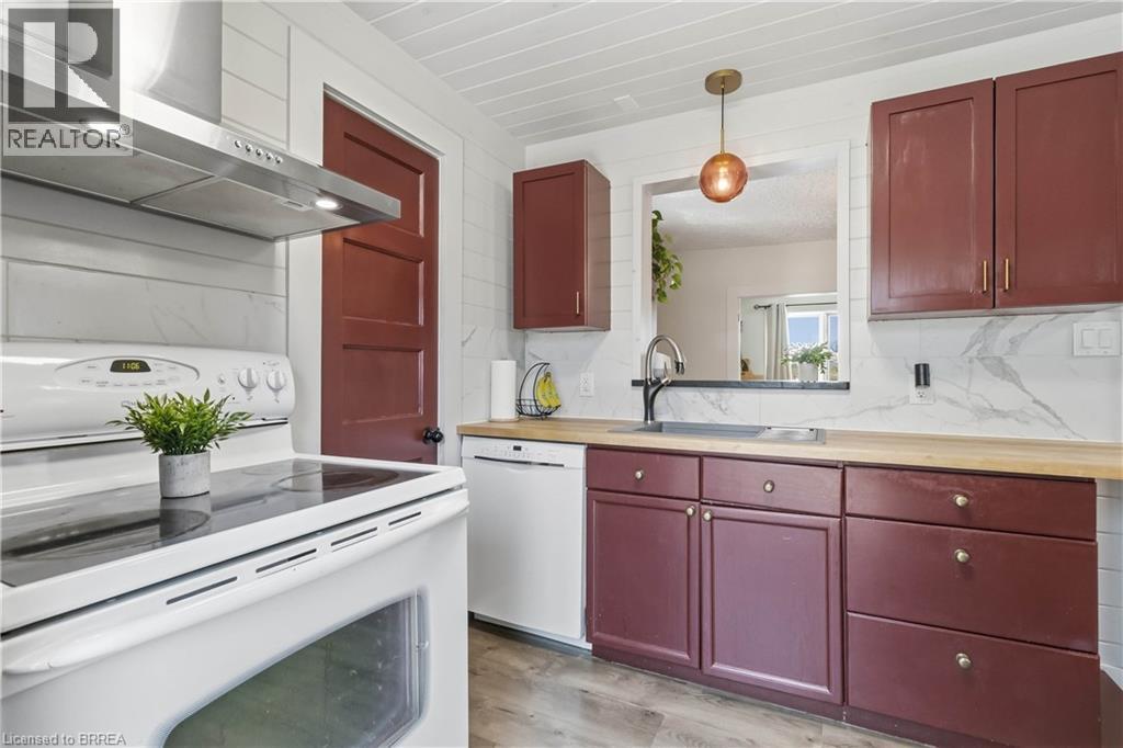 7 Ontario Street, Brantford, Ontario  N3S 2B7 - Photo 15 - 40823840