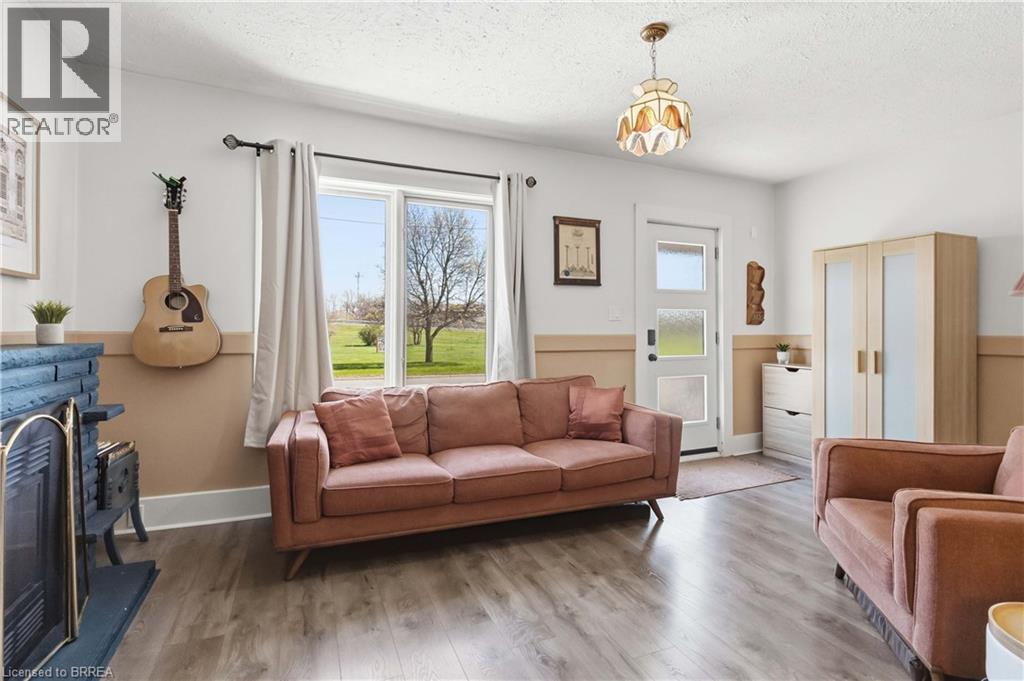 7 Ontario Street, Brantford, Ontario  N3S 2B7 - Photo 7 - 40823840