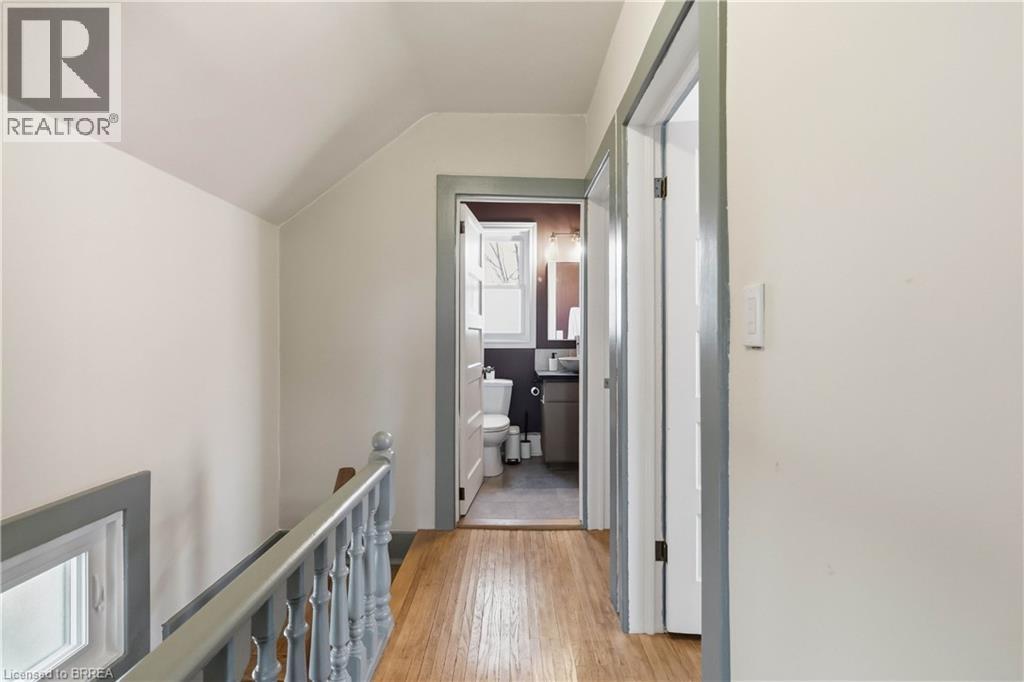 7 Ontario Street, Brantford, Ontario  N3S 2B7 - Photo 18 - 40823840