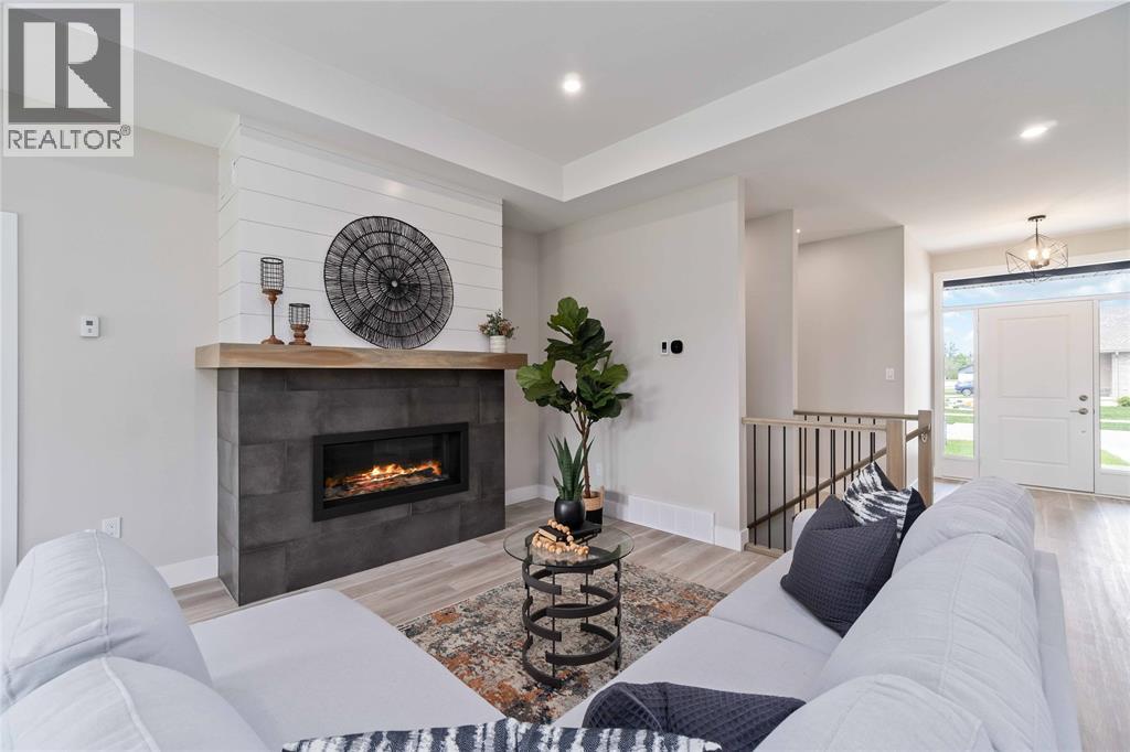 3560 Britt Boulevard, Plympton-Wyoming, Ontario  N0N 1E0 - Photo 7 - 26009127