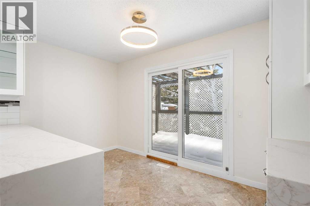 108   Woodmont Drive SW, Calgary, Alberta  T2W 4M3 - Photo 14 - A2303386