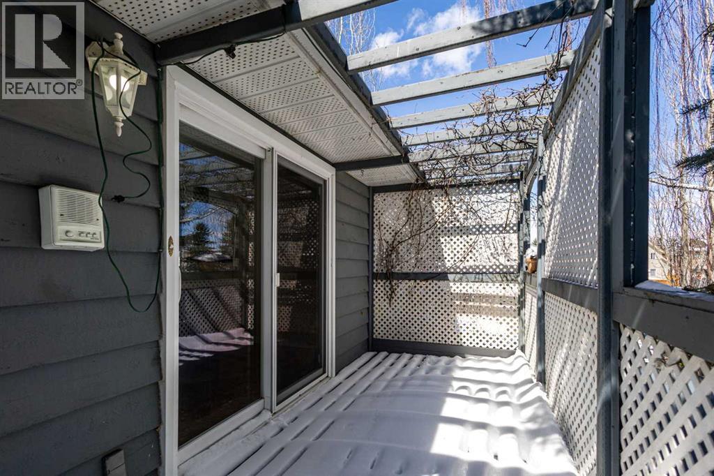 108   Woodmont Drive SW, Calgary, Alberta  T2W 4M3 - Photo 45 - A2303386