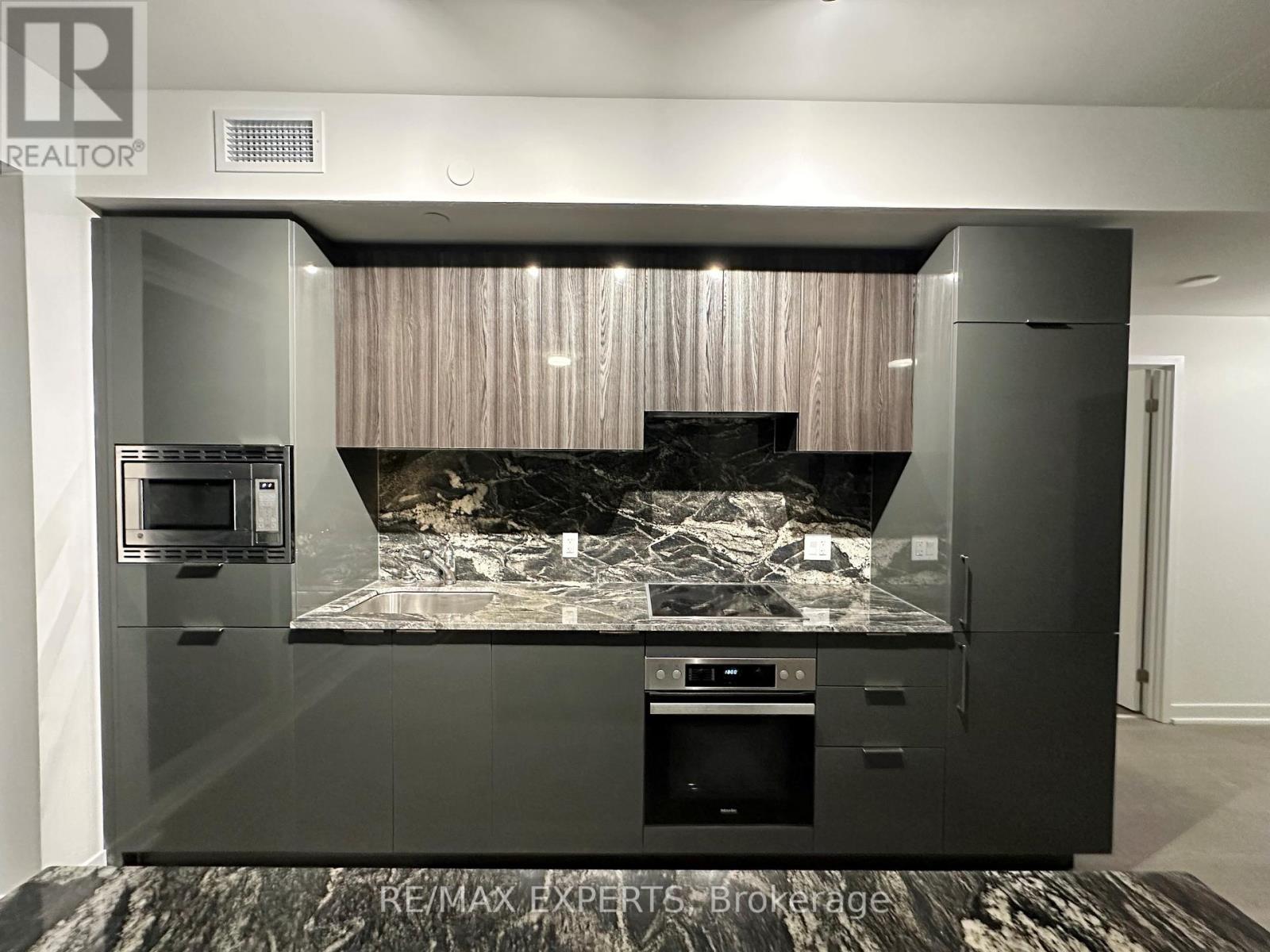 911 - 50 O'neill Road, Toronto, Ontario  M3C 0R1 - Photo 11 - C13044232