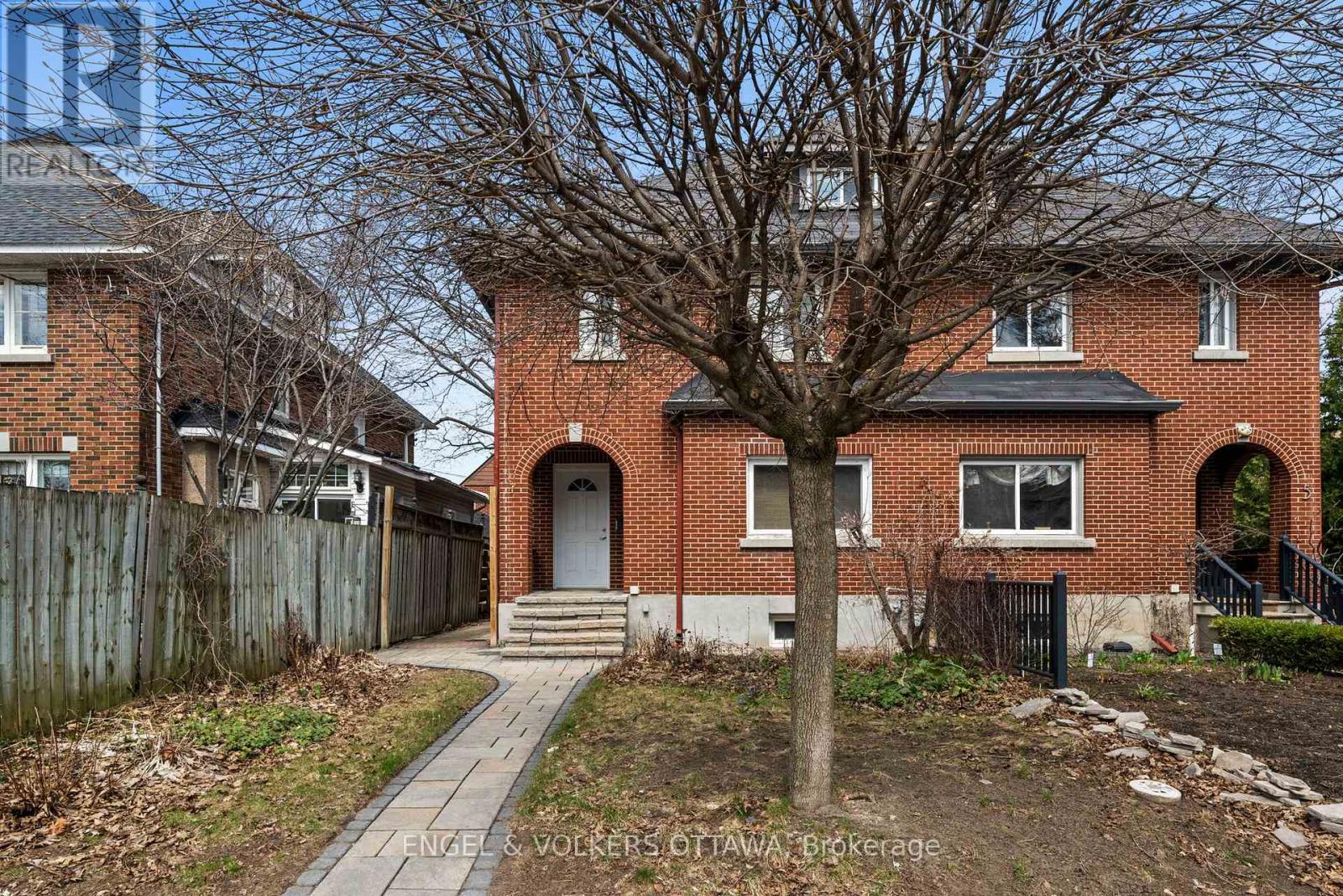7 INGLEWOOD PLACE, ottawa, Ontario