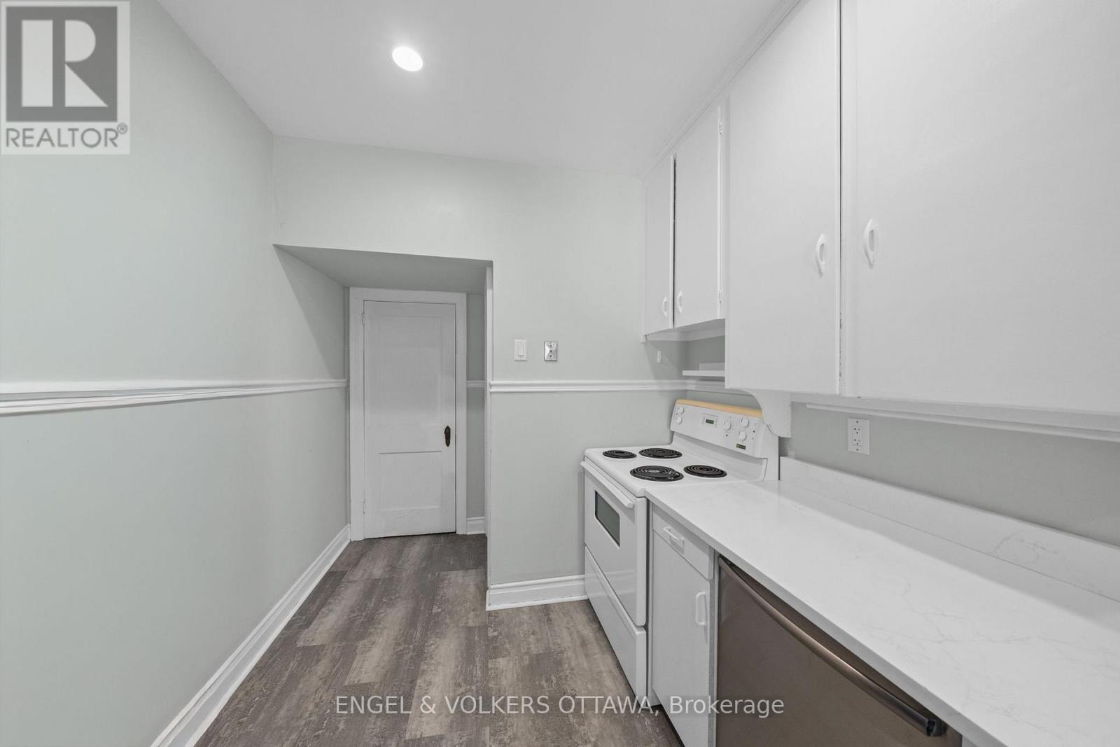 7 Inglewood Place, Ottawa, Ontario  K1Y 4C2 - Photo 16 - X13044178