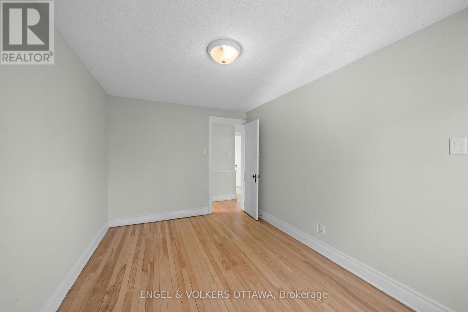 7 Inglewood Place, Ottawa, Ontario  K1Y 4C2 - Photo 20 - X13044178