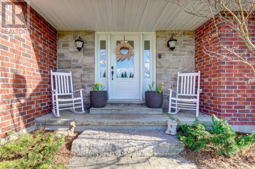 253 Zephyr Road Ne, Uxbridge, Ontario  L0E 1T0 - Photo 5 - N13042520