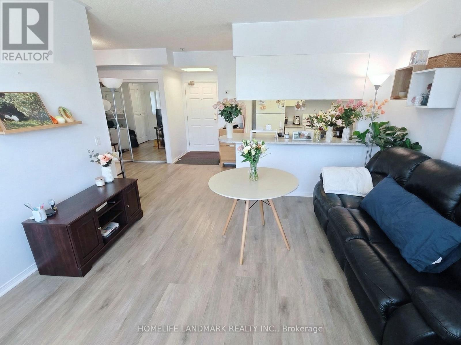 106 - 7398 Yonge Street, Vaughan, Ontario  L4J 8J2 - Photo 5 - N13044180