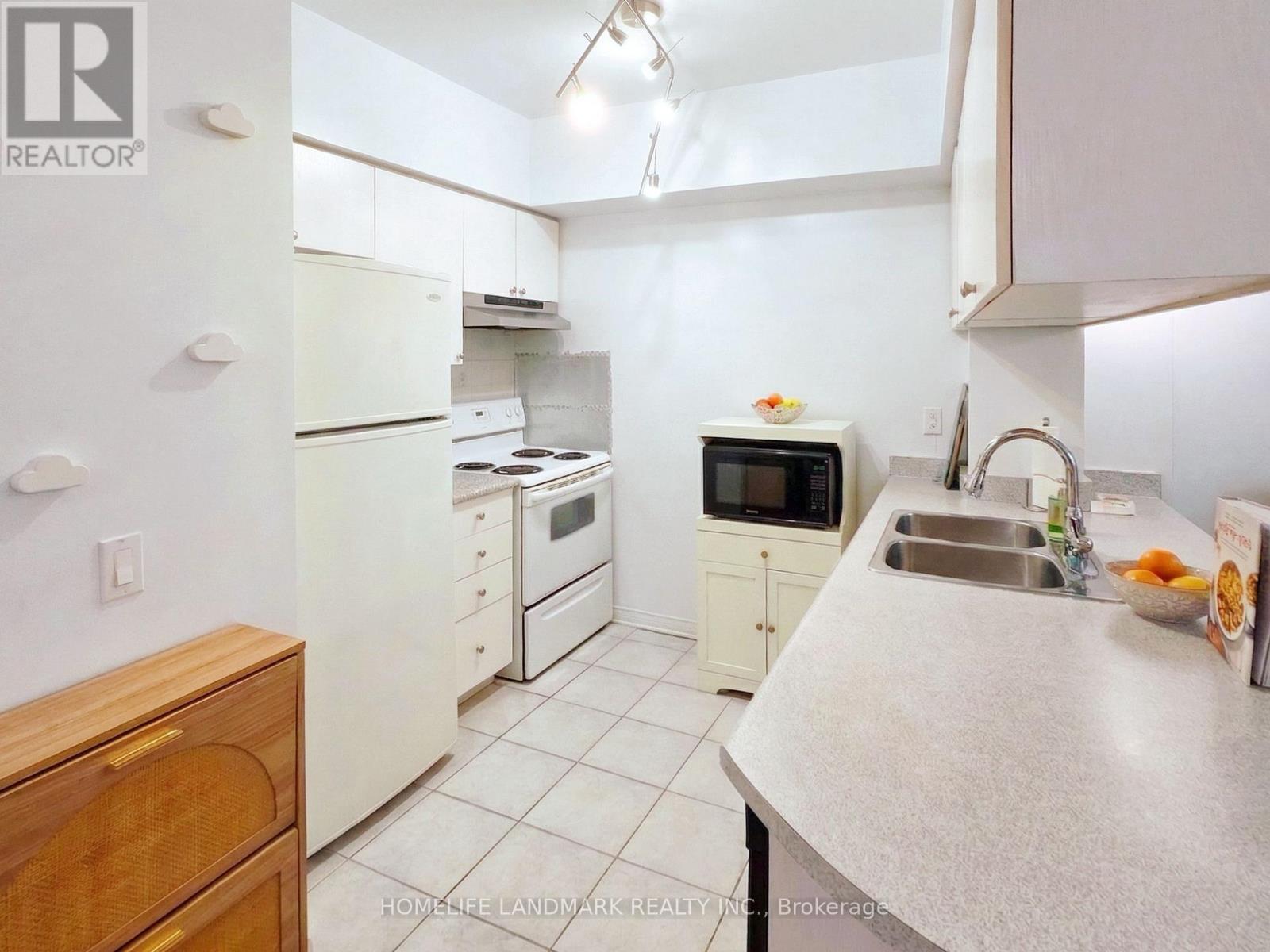 106 - 7398 Yonge Street, Vaughan, Ontario  L4J 8J2 - Photo 6 - N13044180