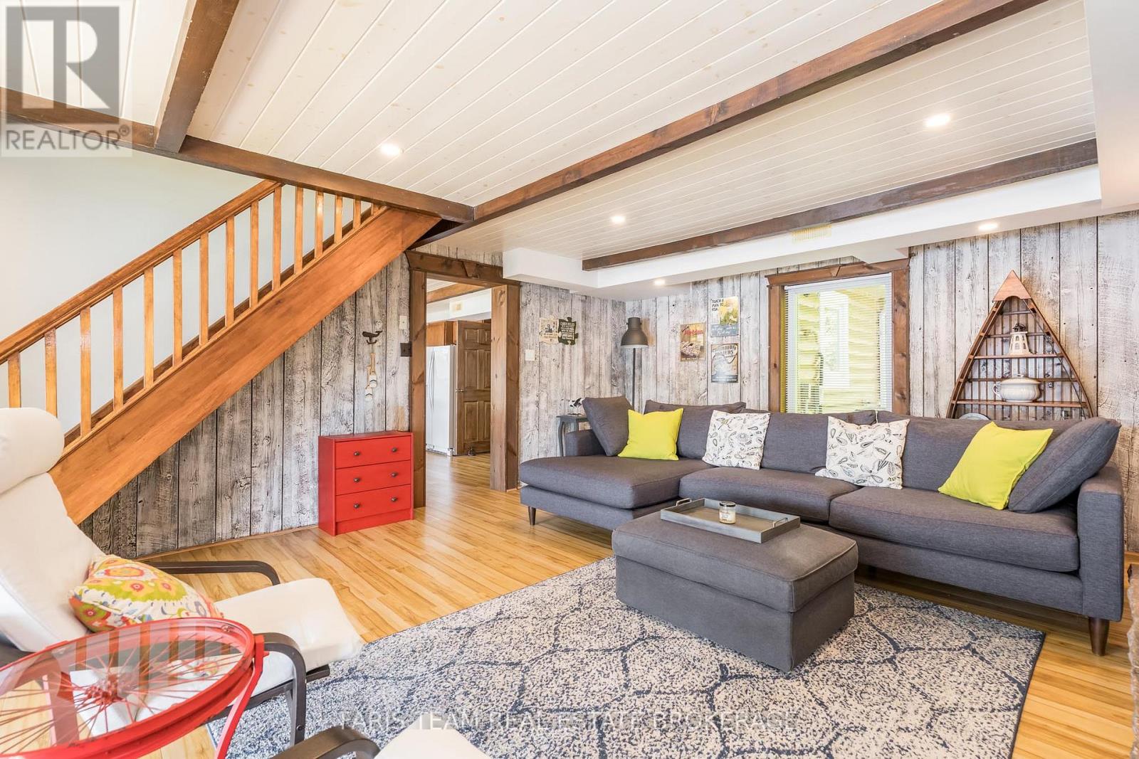 375 Champlain Road, Penetanguishene, Ontario  L9M 1S3 - Photo 12 - S13044222