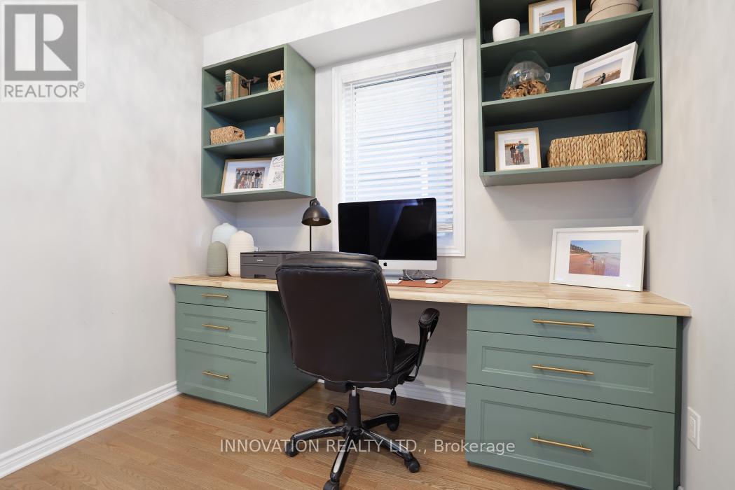 759 Samantha Eastop Avenue, Ottawa, Ontario  K2S 2E6 - Photo 4 - X12565726